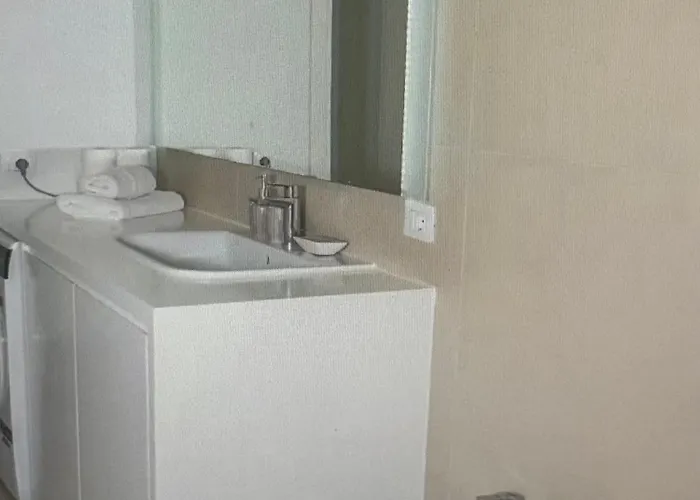 Coast Sea View Apartment *